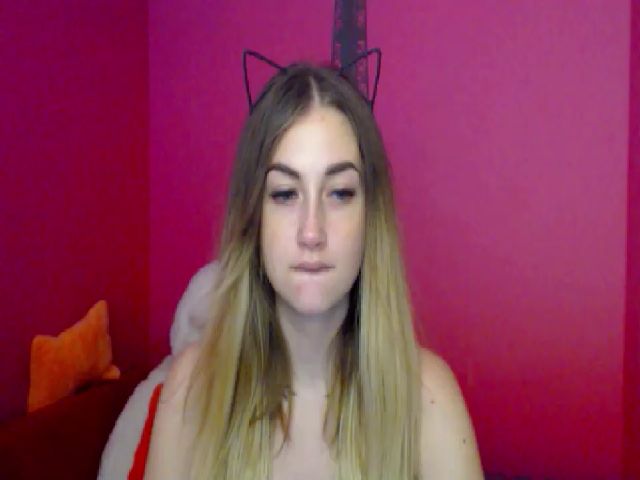 Live sex webcam photo for Lolly__Pop__ #268609135