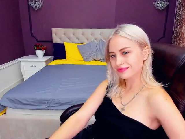 Live sex webcam photo for VarvaraDream #268598651