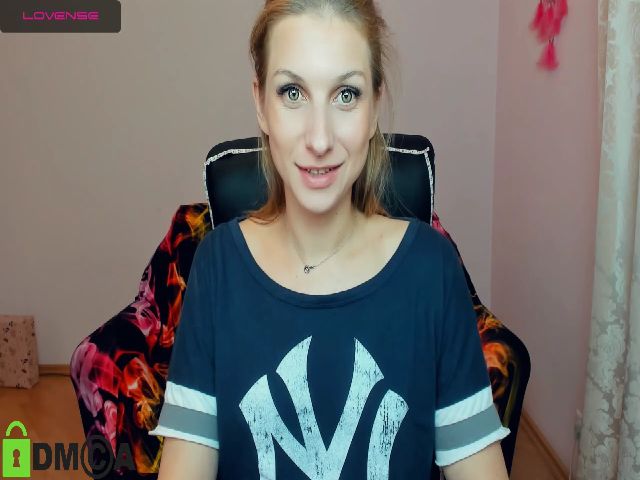 Live sex webcam photo for IamElizabeth #268606842