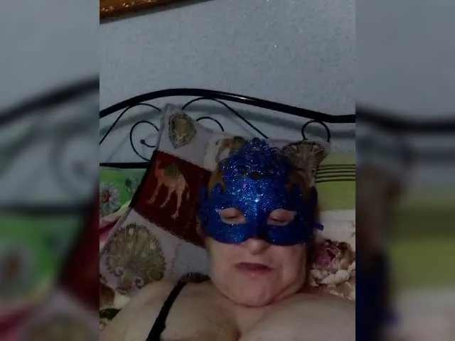 Live sex webcam photo for RomachkaT #268602082