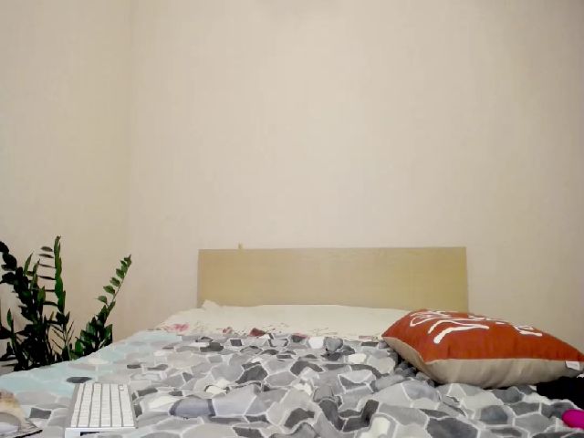 Live sex webcam photo for Yoursweetann #268608033
