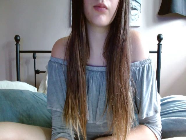 Live sex webcam photo for MikkiMouseXO #268605579