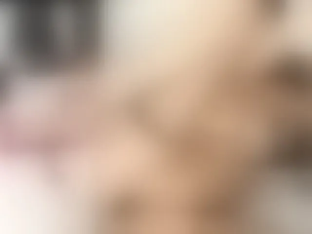 Live sex webcam photo for elliza717 #268610220