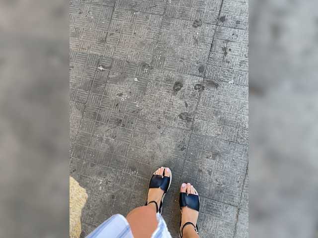 Live sex webcam photo for KettyPretty25 #268618077