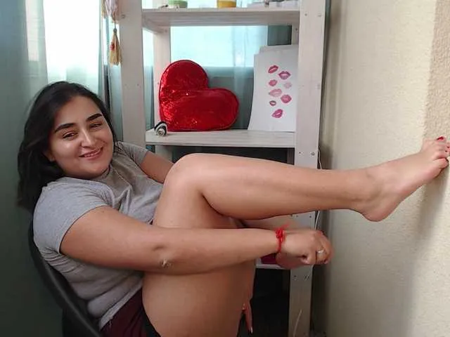 Live sex webcam photo for MilaLav #268618203