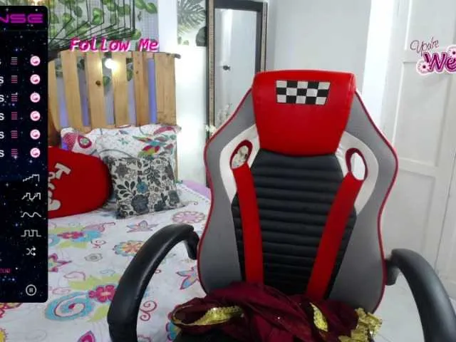Live sex webcam photo for ainarasexxy #268610928