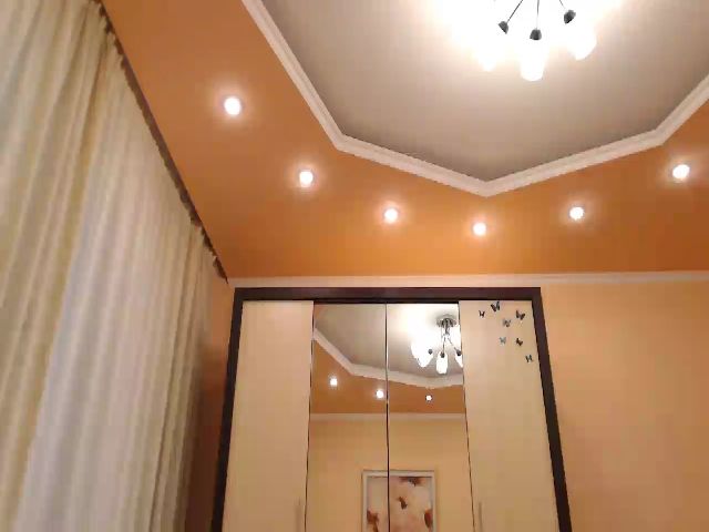 Live sex webcam photo for MsLily #287849082