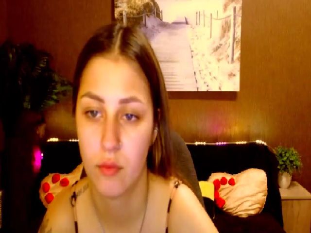 Live sex webcam photo for MsDream_ #268620526