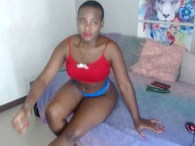 Live sex webcam photo for carameloblack #268610756