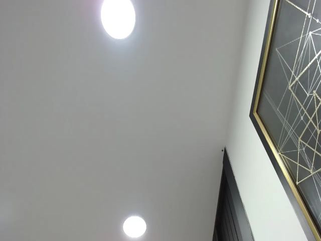 Live sex webcam photo for ShenLong3 #268627158