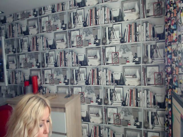 Live sex webcam photo for Lovely_della #268626063