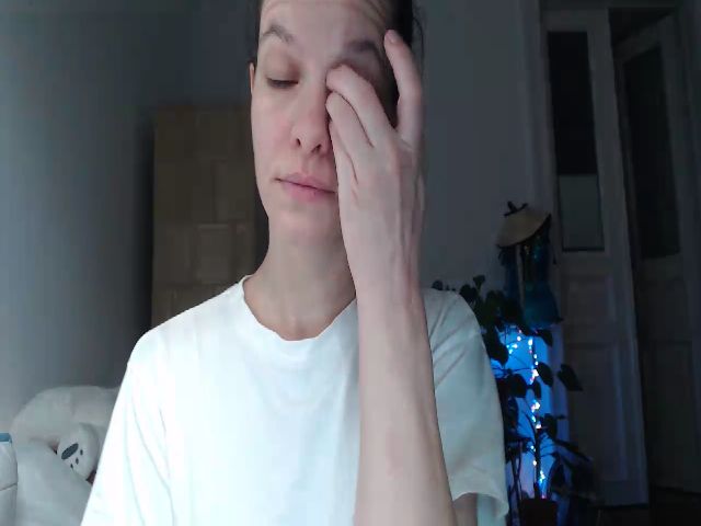 Live sex webcam photo for PetitePinkie #268628146