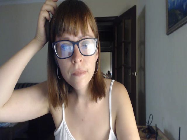 Live sex webcam photo for SmallUniverse #268615874