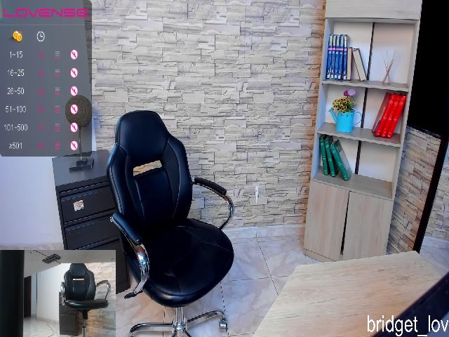 Live sex webcam photo for Bridget_love #268621337
