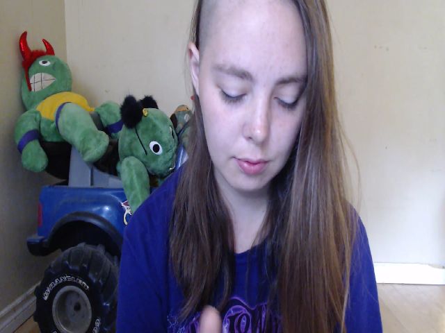 Live sex webcam photo for LilEmmy1999 #268626094