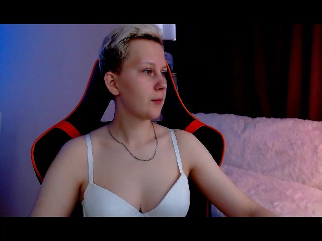 Live sex webcam photo for Oh_daisy #268616322