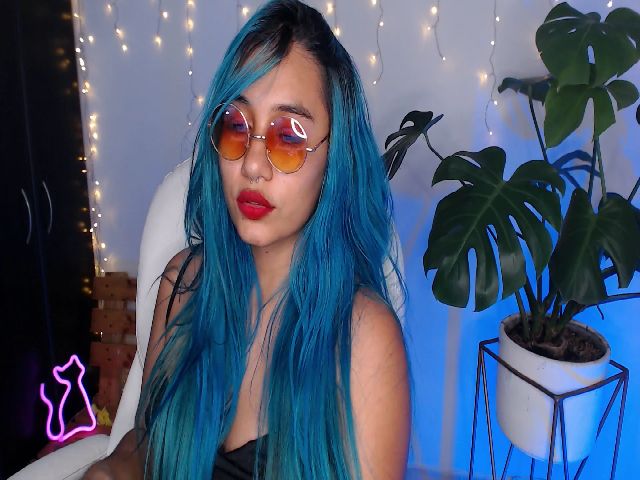 Live sex webcam photo for Amy_ravens #268611646