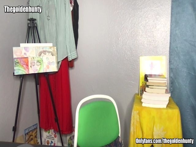 Live sex webcam photo for Goldenhunty #268624872