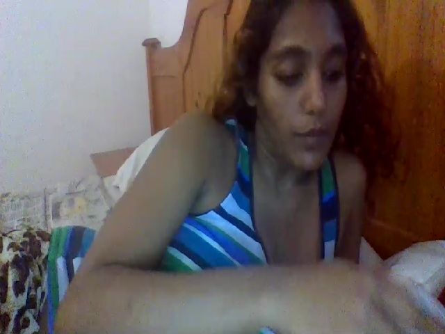 Live sex webcam photo for IndianvixxenX #268620645