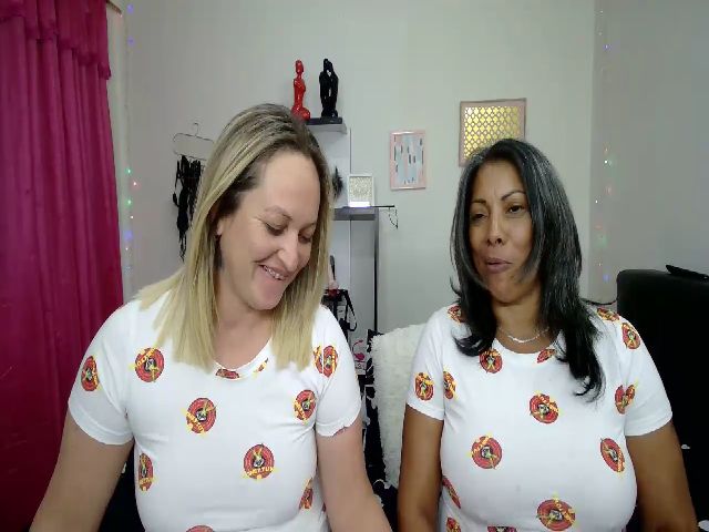 Live sex webcam photo for CarryBig #268622364