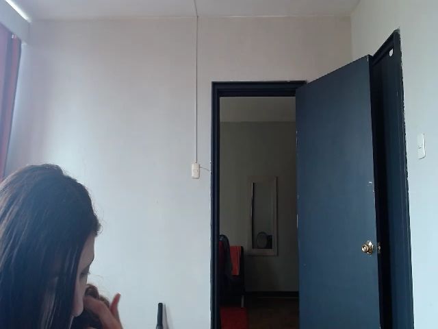 Live sex webcam photo for PameHeaven #268625966