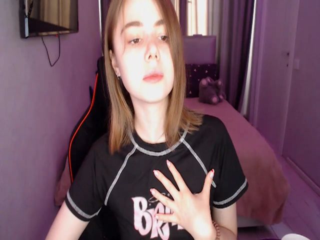 Live sex webcam photo for TriplePrinces #268620970