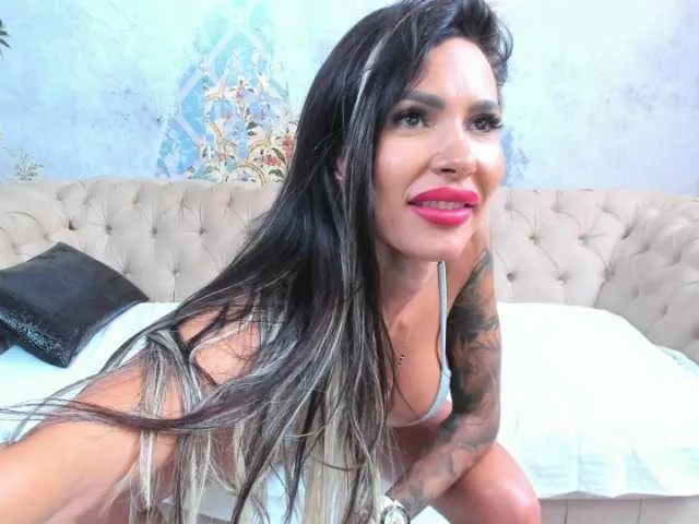 Live sex webcam photo for sinwithme #268614035