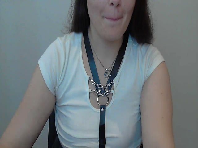 Live sex webcam photo for Nika_Soul #268618758