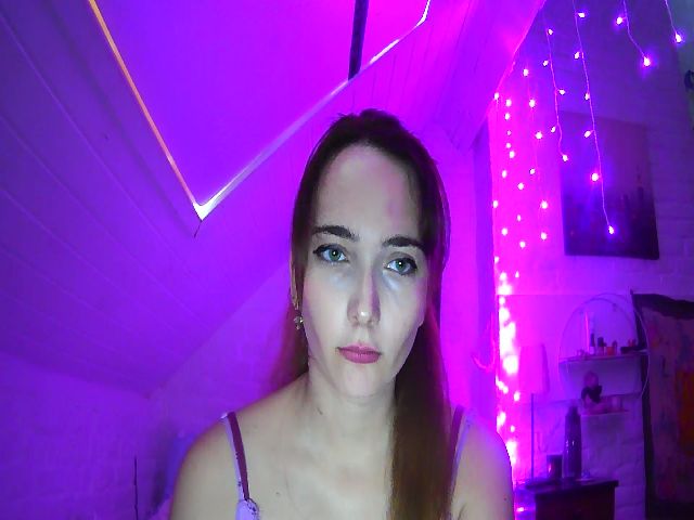 Live sex webcam photo for Avrilpurple #268622159