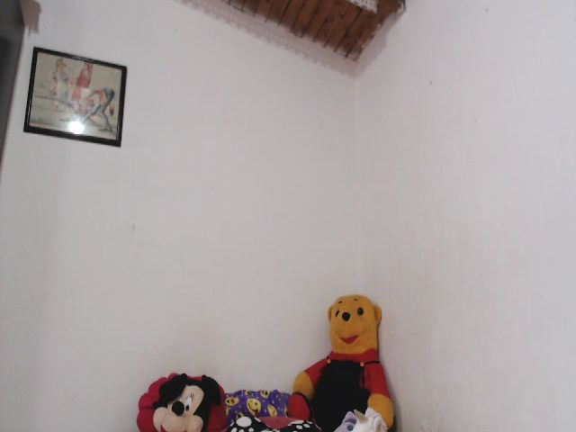 Live sex webcam photo for OnixxLee #268626545