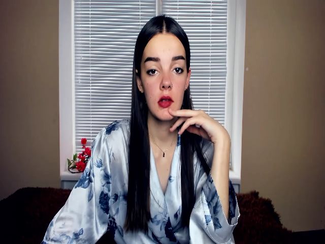 Live sex webcam photo for BertaOwenn #268619244