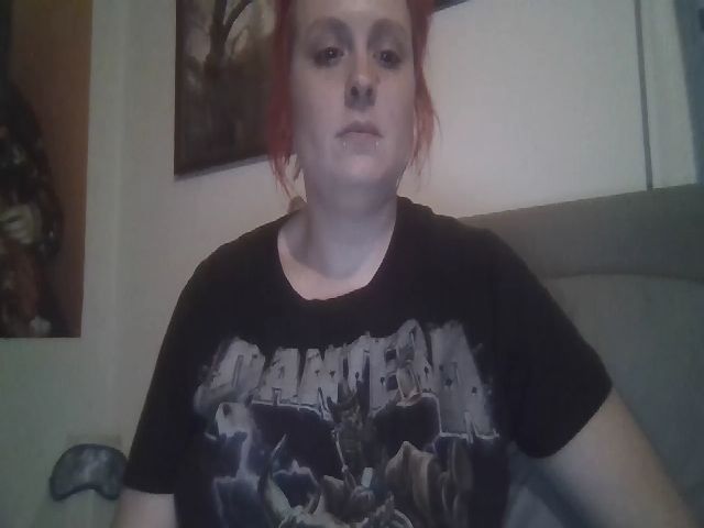 Live sex webcam photo for Weetziebabe #268609757