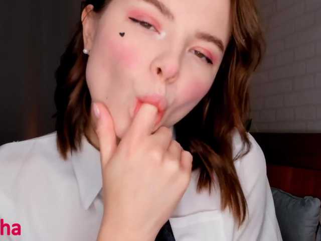 Live sex webcam photo for MargaretLovy #268609835