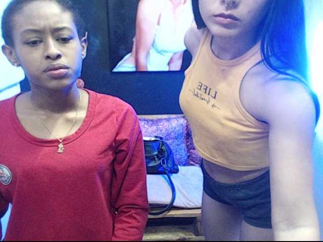 Live sex webcam photo for duohotgirls #268610134