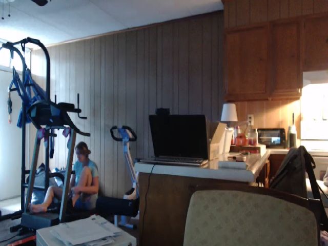 Live sex webcam photo for AdoreAnna #268621584