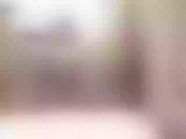 Live sex webcam photo for lilyhung50 #268640161