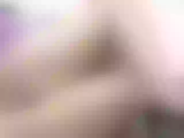 Live sex webcam photo for lilyhung50 #268645767