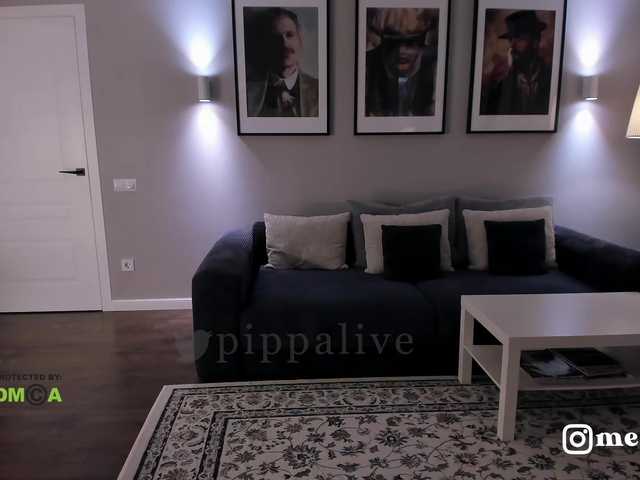 Live sex webcam photo for pippalee #268645459