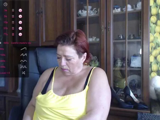Live sex webcam photo for Millsieleonn #268639901
