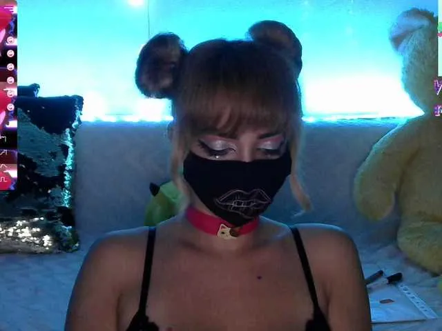Live sex webcam photo for CherryBaby7 #268630104