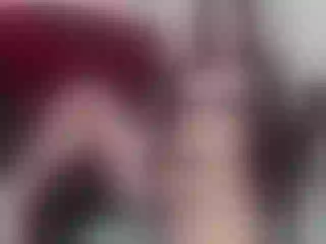 Live sex webcam photo for RoussMeyers #268635872