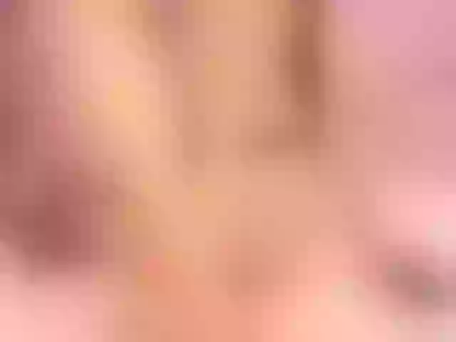 Live sex webcam photo for CarolaSallow #268645307