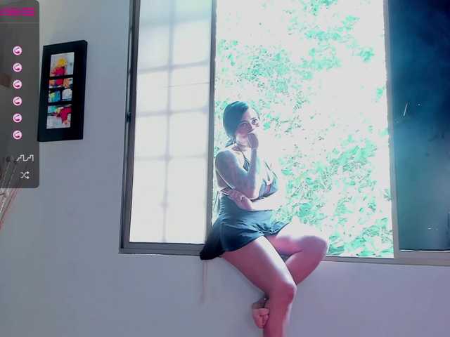 Live sex webcam photo for AlexaField #287991074