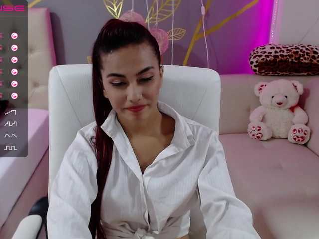 Live sex webcam photo for sweetfer #268630625