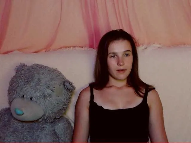 Live sex webcam photo for roksanamae #268636084