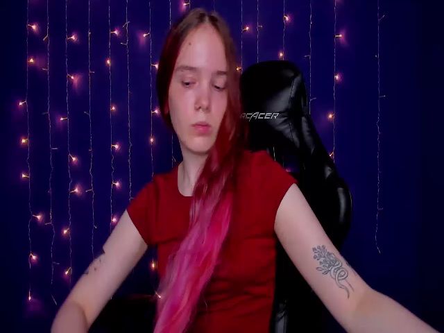 Live sex webcam photo for JaneNichols #268631513