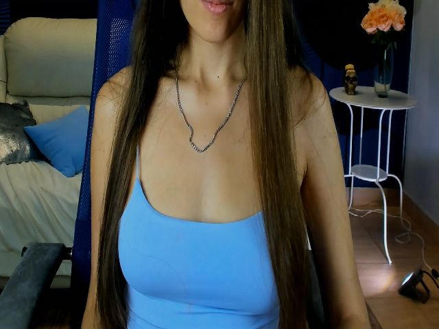 Live sex webcam photo for SoloVB #268633923