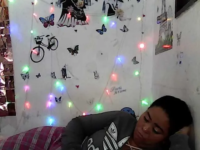 Live sex webcam photo for LOLAhot1 #268630427