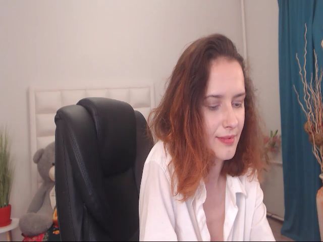 Live sex webcam photo for IrisNichols #268649073