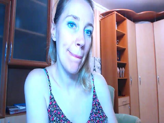 Live sex webcam photo for Oly_nice_ #268641995